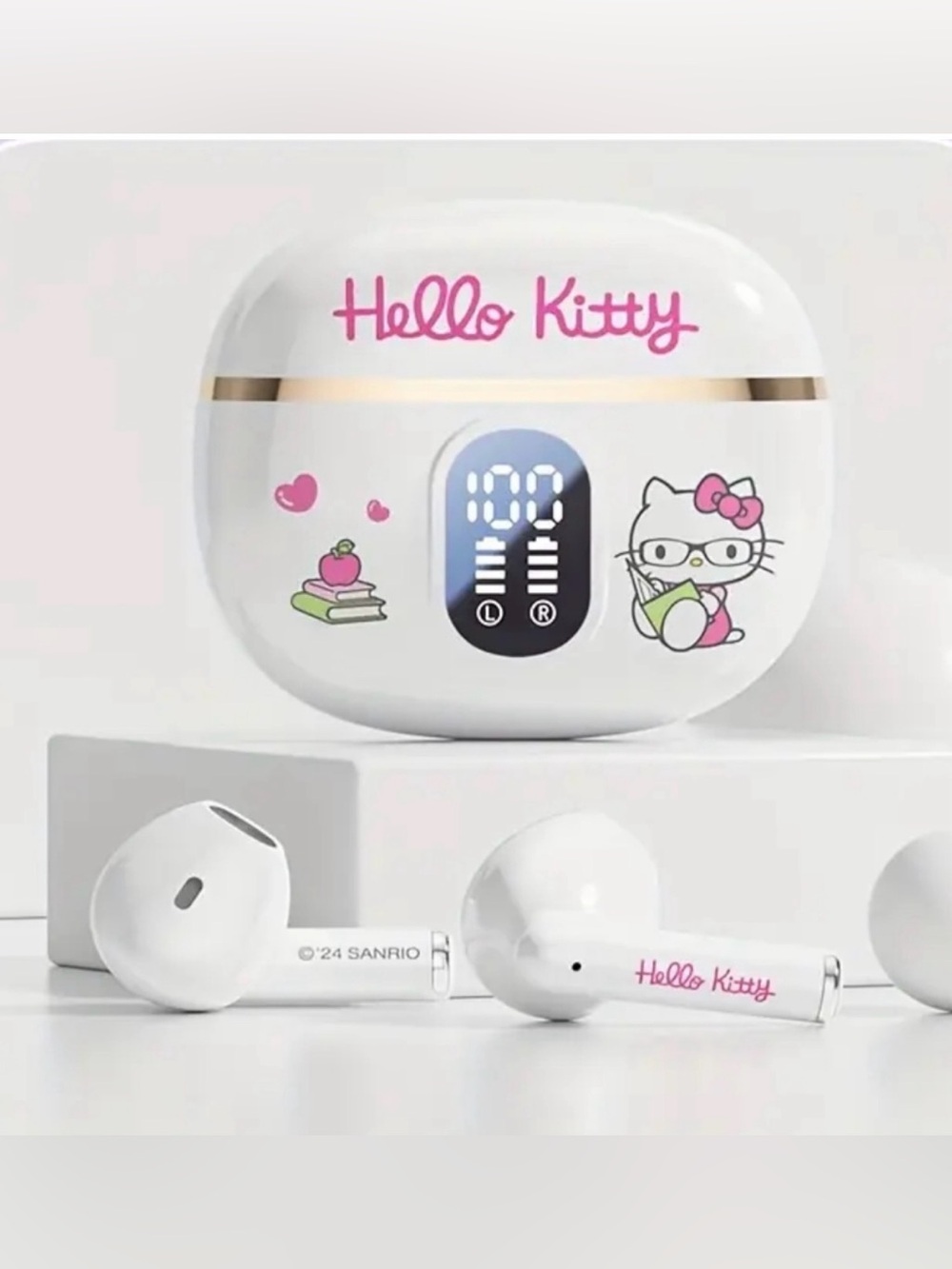 Hello Kitty White Earbuds and Charging Case, Bluetooth Able, NWT